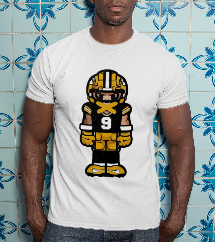 Christian Watson No 9 Chibi Green Bay Packers Football Player T-Shirt