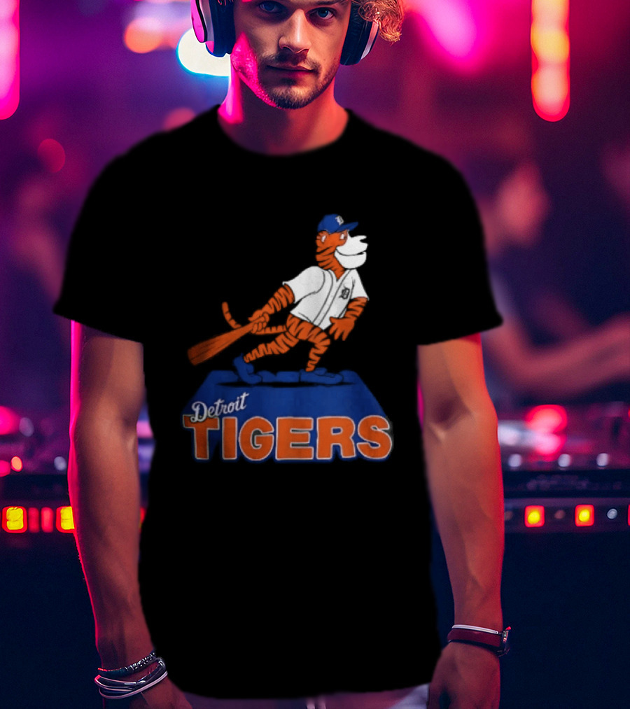 Detroit Tigers MLB Cartoon Player Swinging Bat T-Shirt