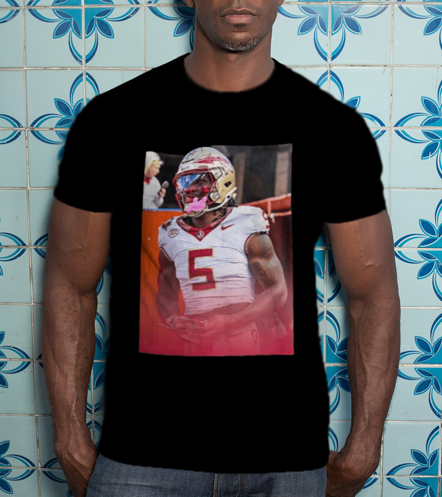 Florida State Seminoles NCAA Football Player Pink Mouthguard Red Gradient T-Shirt