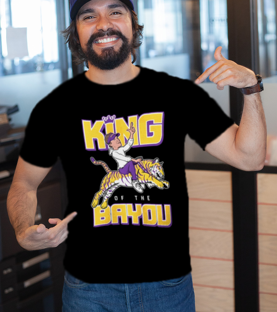 King Of The Bayou Lane Kiffin Tiger Riding T-Shirt