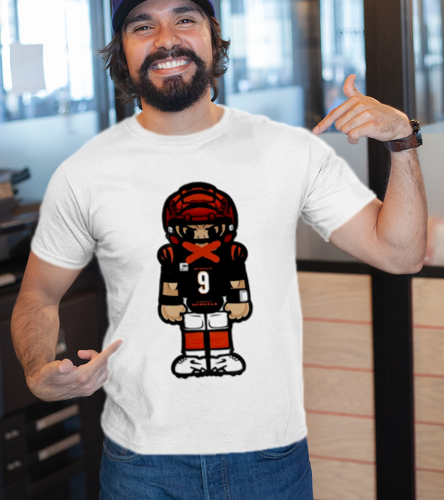 Joe Burrow Cincinnati Bengals 9 Chibi Football 2026 T-Shirt