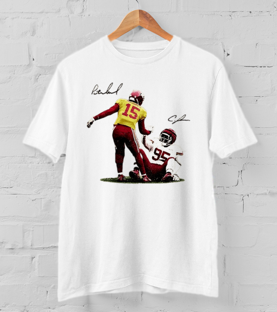 Kansas City Chiefs Mahomes 15 Jones 95 Football Player Signatures T-Shirt