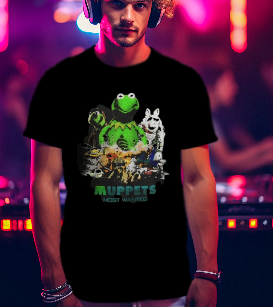 Muppets Most Wanted Kermit Frog Miss Piggy Explosion Helicopter Collage T-Shirt