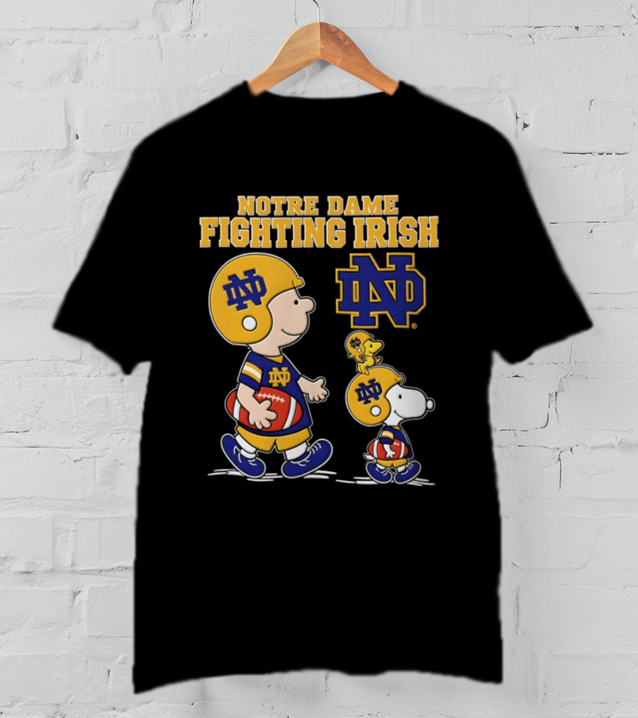 Notre Dame Fighting Irish Snoopy Charlie Brown Football 2026 Peanuts T-Shirt