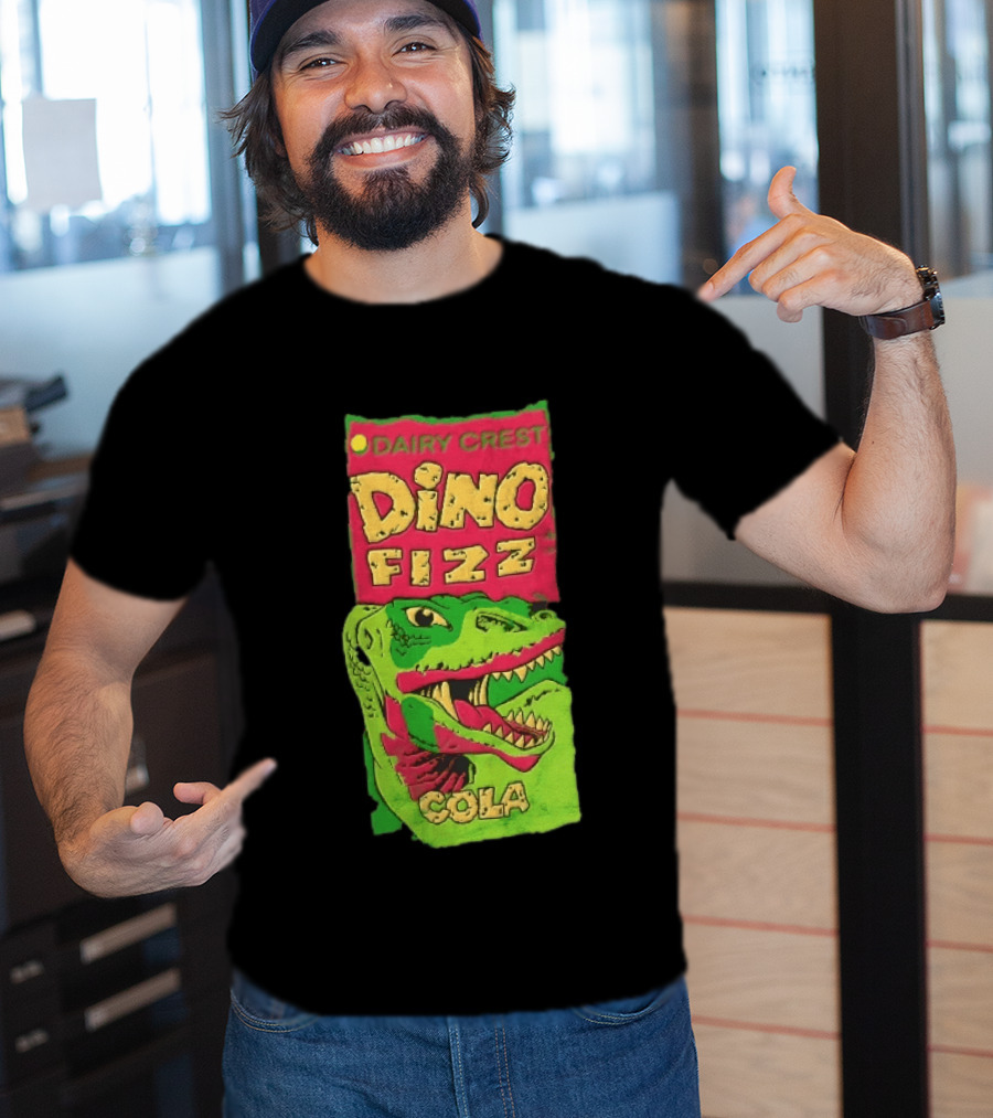 Dairy Crest Dino Fizz Cola Green Dinosaur Open Mouth Red T-Shirt