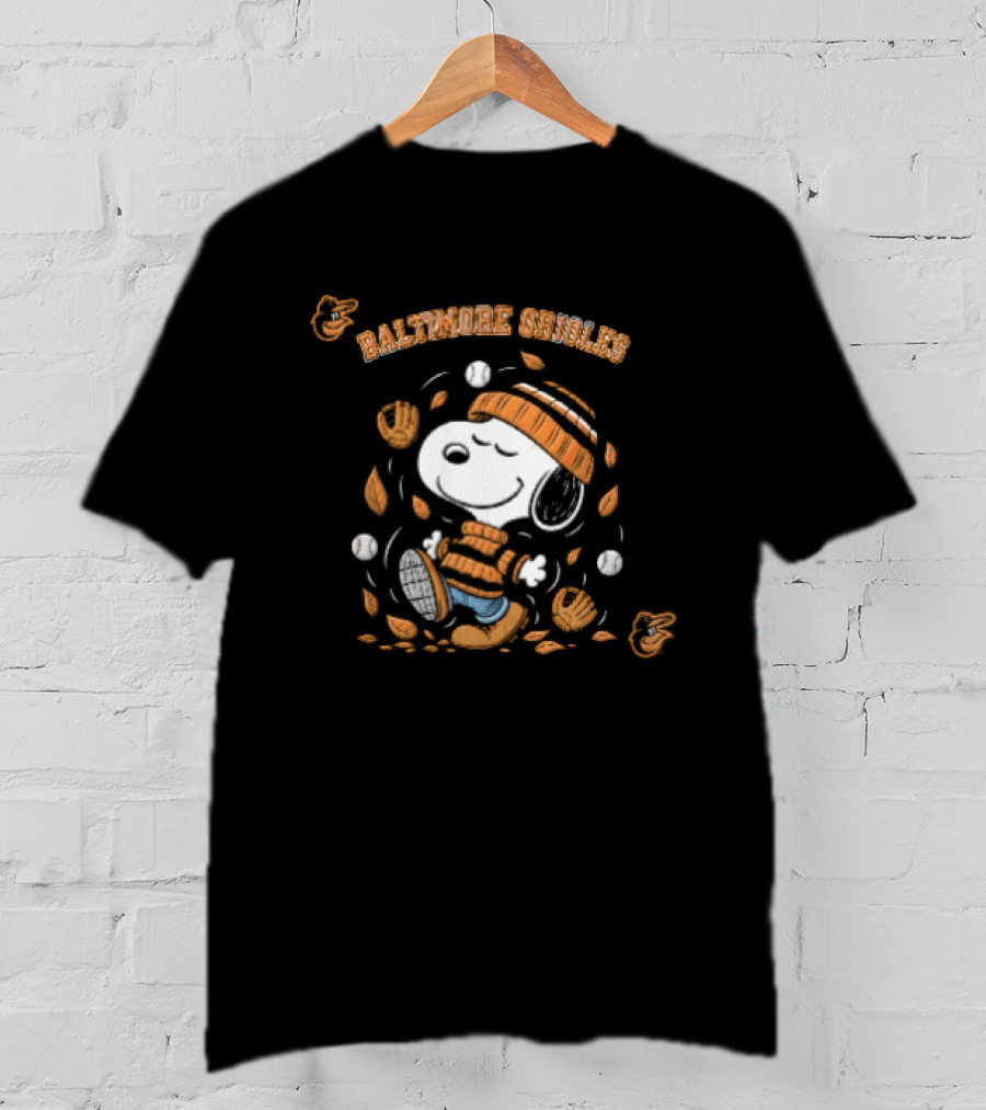 Baltimore Orioles Snoopy Beanie Mitts Falling Leaves Baseballs T-Shirt