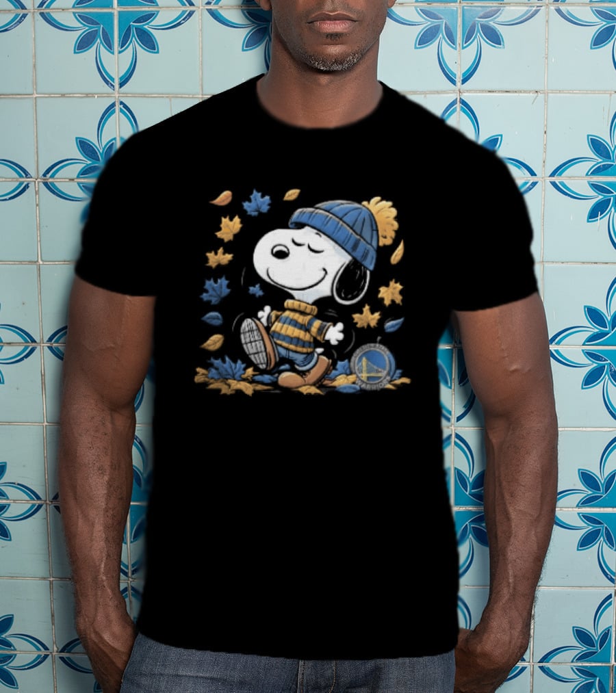 Golden State Warriors NBA Snoopy Autumn Leaves Beanie T-Shirt