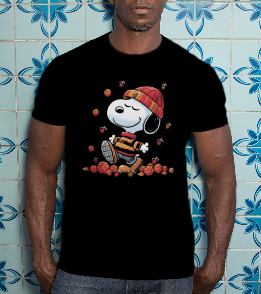 Miami Heat NBA Snoopy Walking Beanie Striped Flaming Basketballs Black T-Shirt