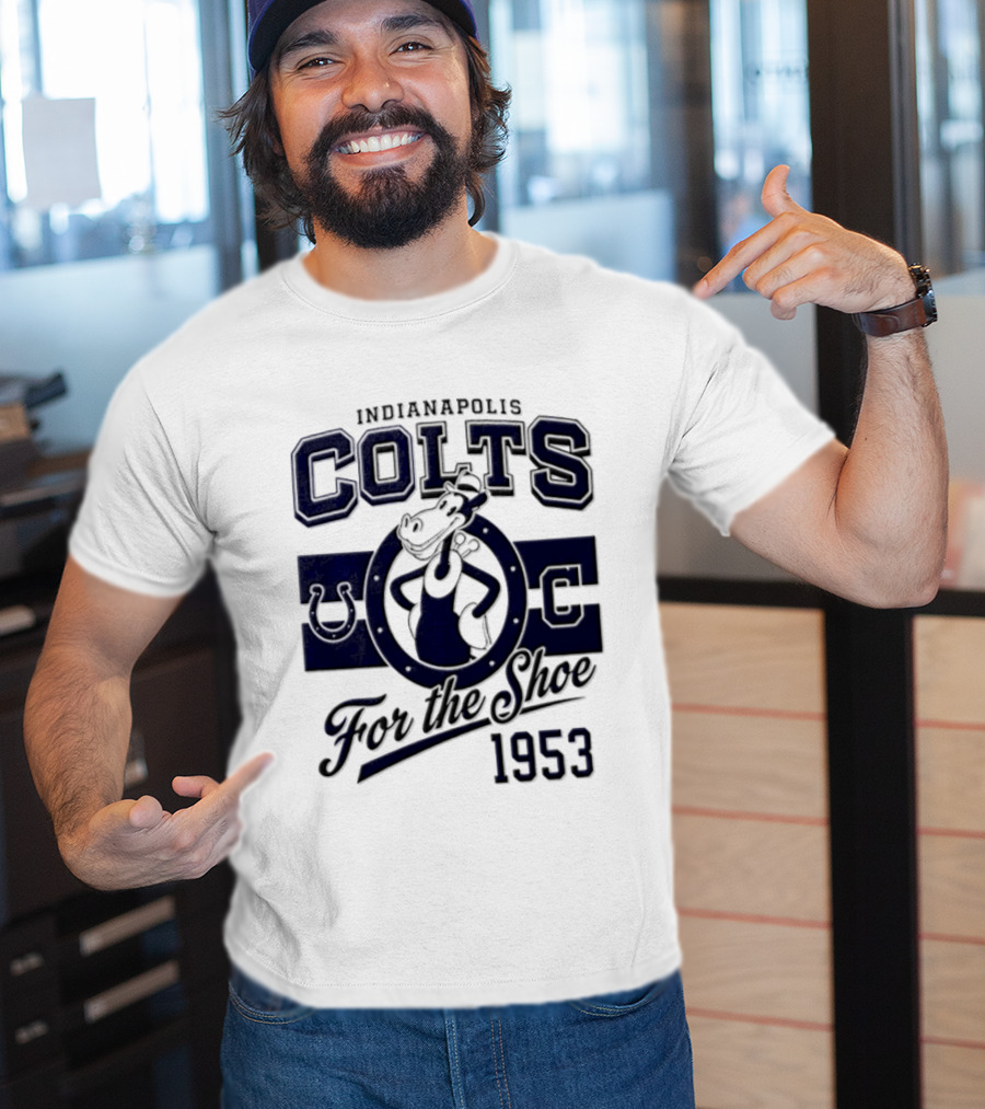 Indianapolis Colts Goofy 1953 For The Shoe T-Shirt