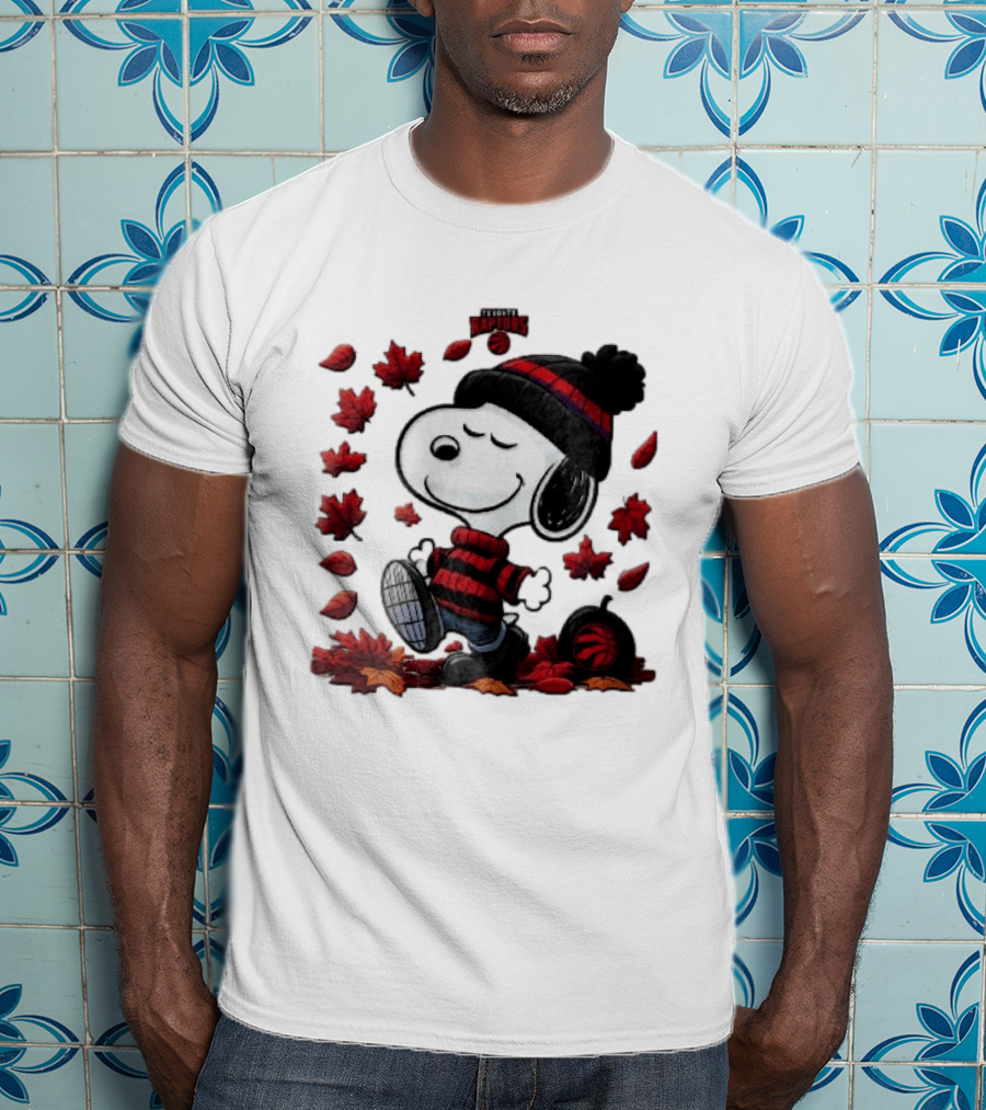 Toronto Raptors Snoopy Autumn Maple Leaves Pumpkin Walking T-Shirt