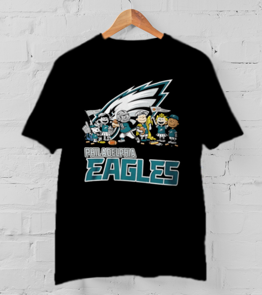 Philadelphia Eagles Charlie Brown Snoopy Cheerleaders Team T-Shirt