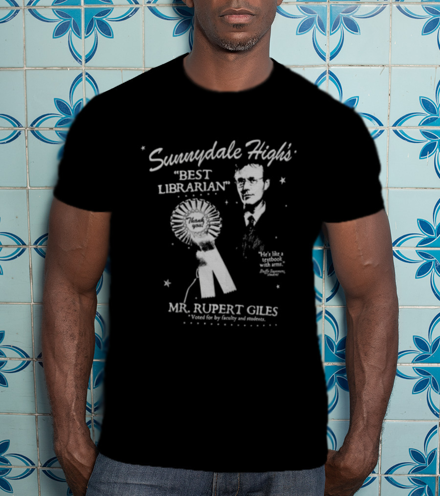 Sunnydale Highs Best Librarian Mr Rupert Giles Anthony Head Ribbon Award Stars Halftone T-Shirt