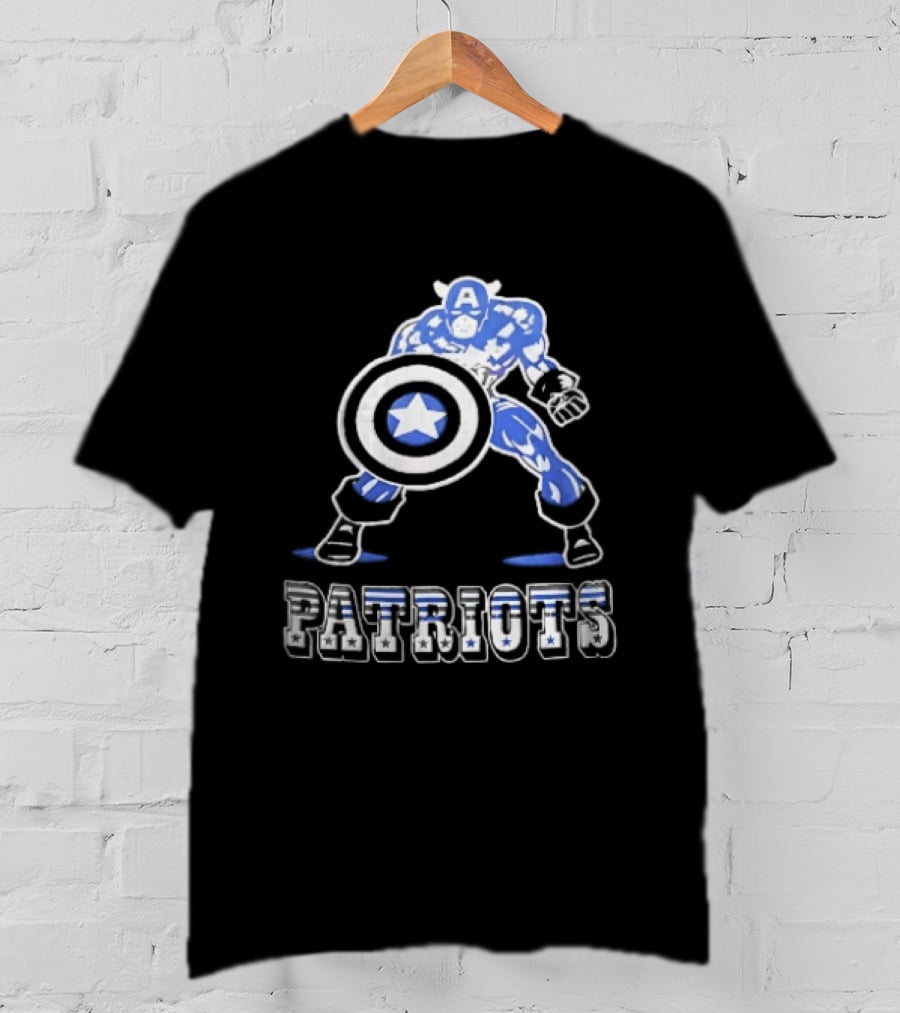 Patriots Stars And Stripes Captain Crouch Holding Shield T-Shirt