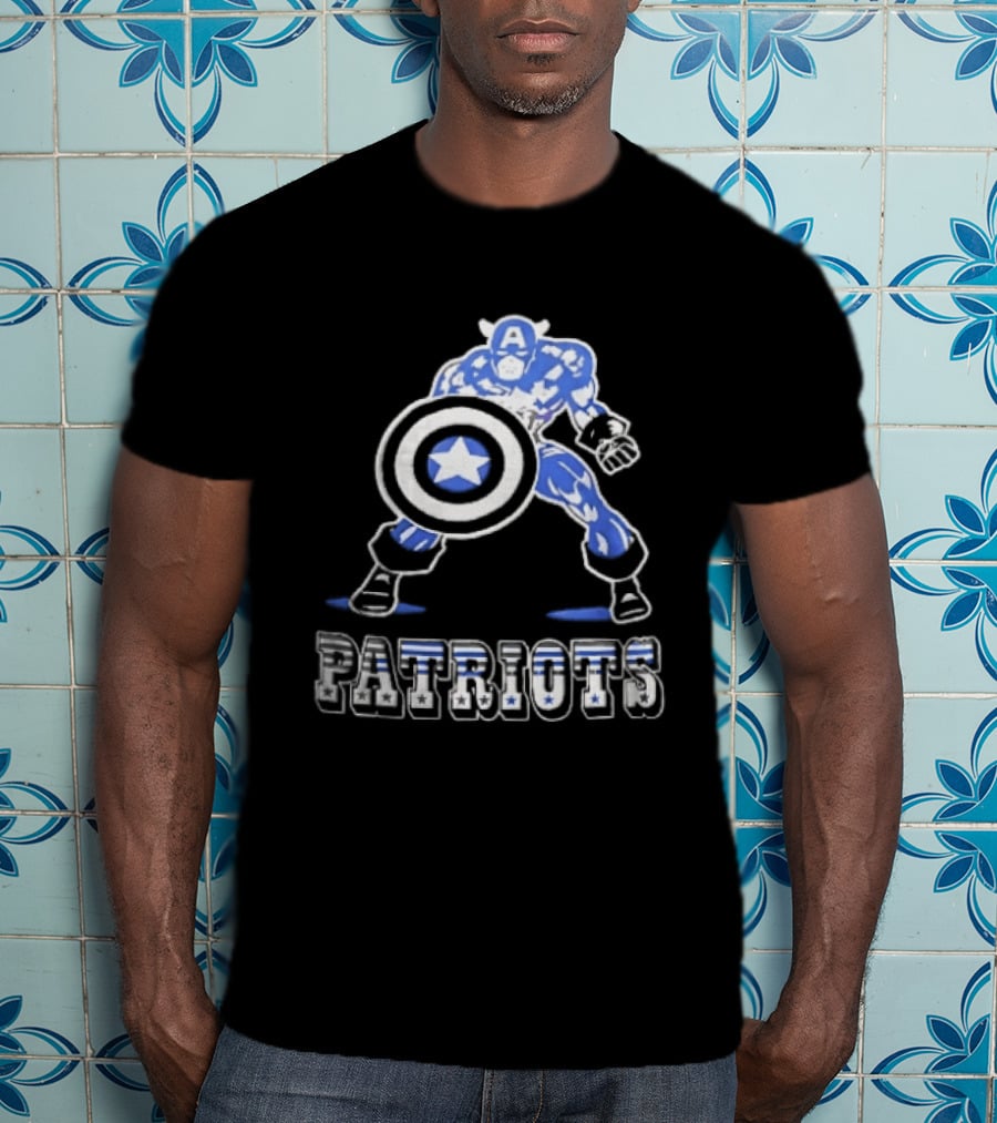 Patriots Stars And Stripes Captain Crouch Holding Shield T-Shirt