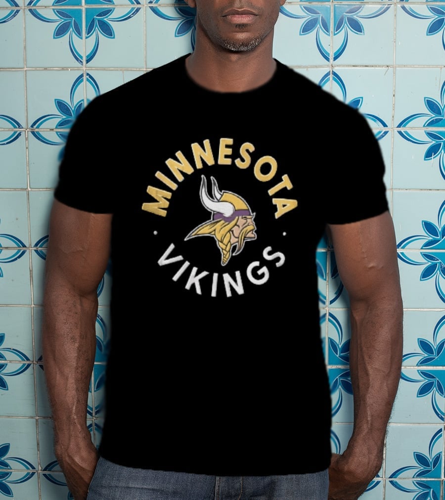 Minnesota Vikings Iconic Viking Head T-Shirt