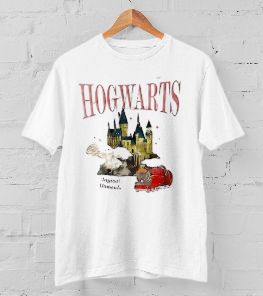 Hogwarts Castle Red Express Steam Train Magical Moments Hedwig Snowy Owl Watercolor T-Shirt