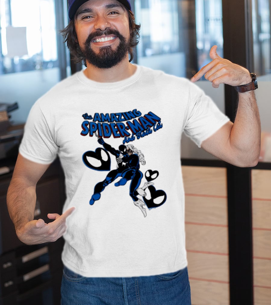The Amazing Spider Man Hugs Black Cat With Hearts T-Shirt