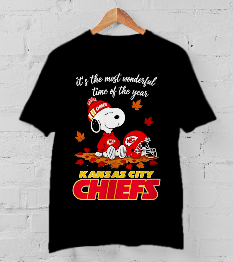 Snoopy Kansas City Chiefs It's The Most Wonderful Time Of The Year T-Shirt