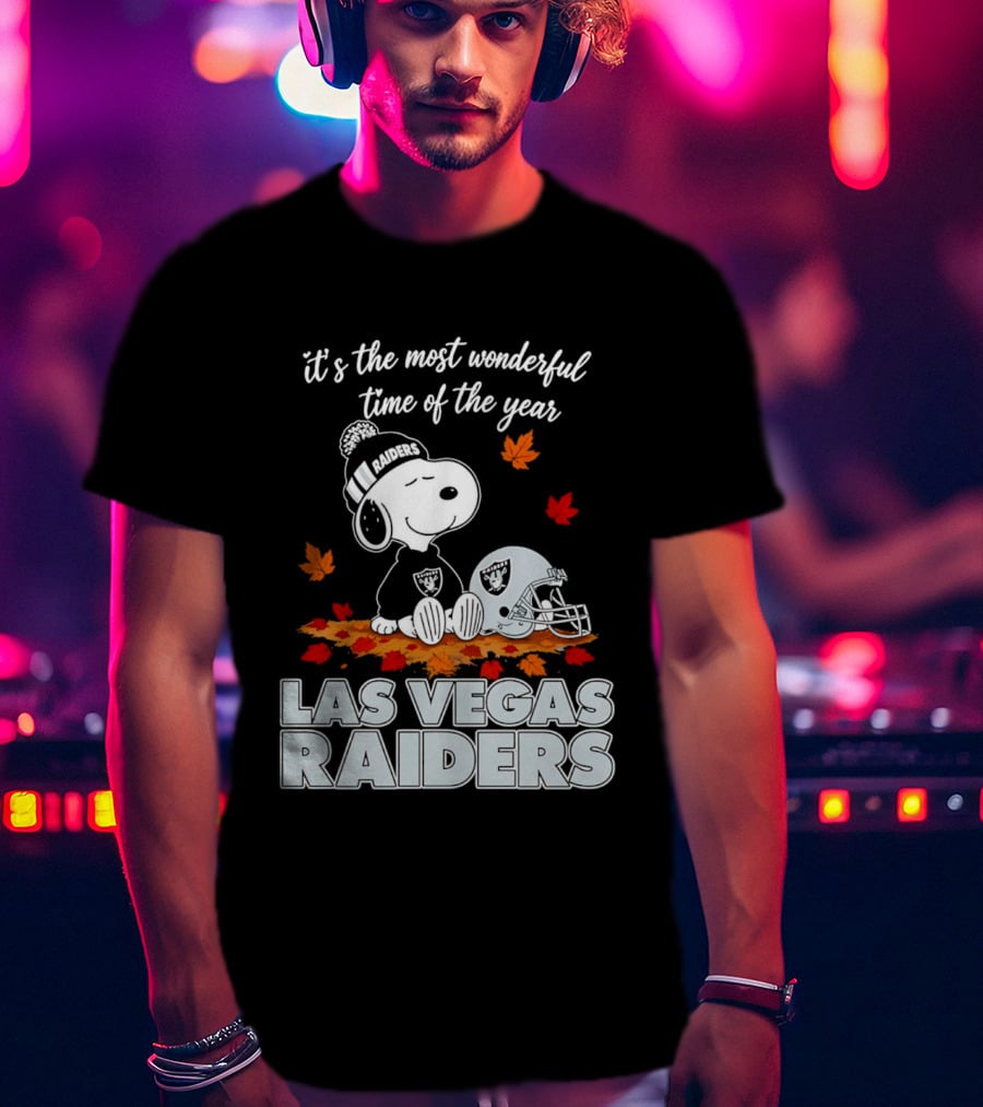 Las Vegas Raiders Snoopy It's The Most Wonderful Time Of The Year T-Shirt