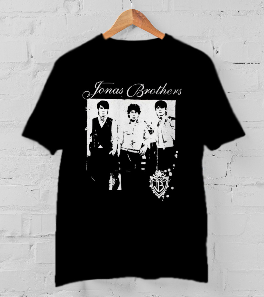 Jonas Brothers Tour Music Iconic Band Concert Memorabilia T-Shirt