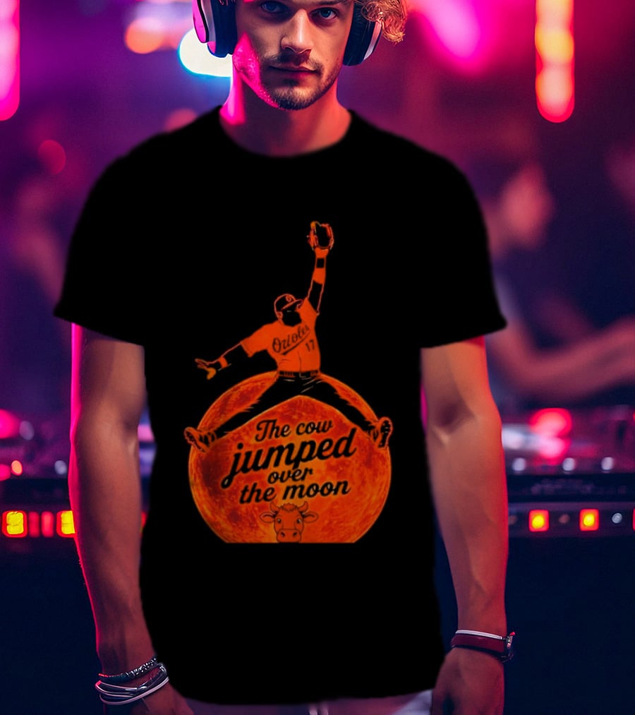 Colton Cowser The Cow Jumped Over The Moon Baseball Catcher T-Shirt