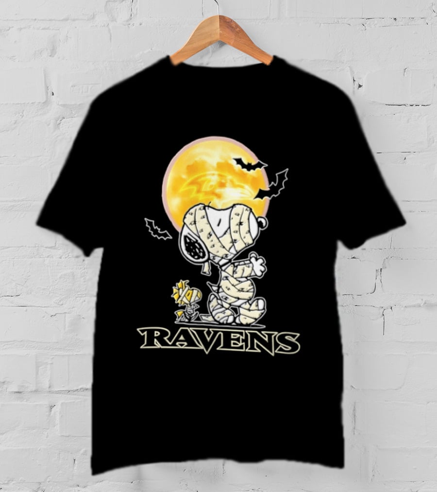 Ravens Halloween Snoopy Woodstock Mummy Festive 2026 T-Shirt