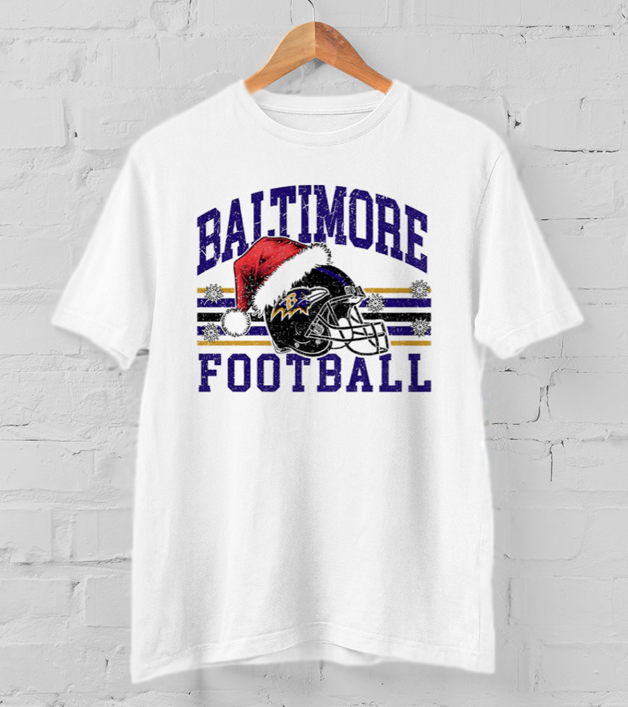 Baltimore Ravens Santa Hat Football Merry Christmas 2025 T-Shirt