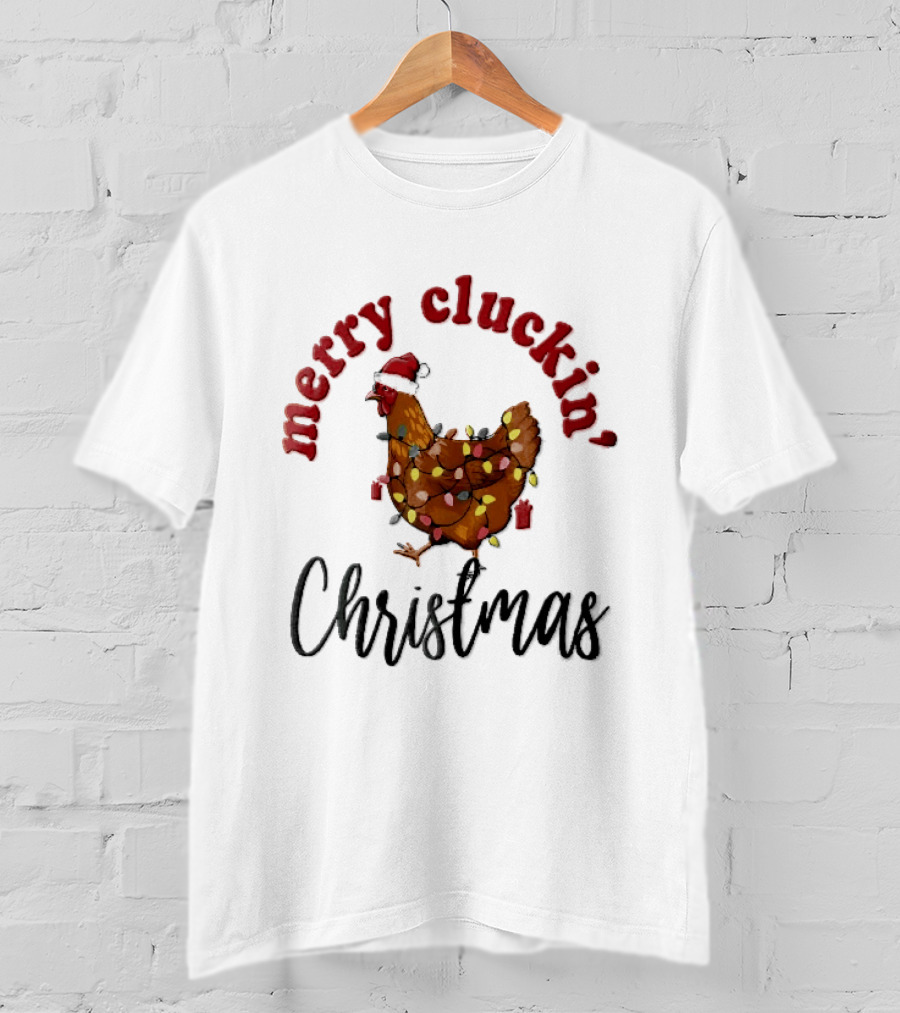 Merry Cluckin Christmas Chicken Santa Hat Colorful String Lights T-Shirt