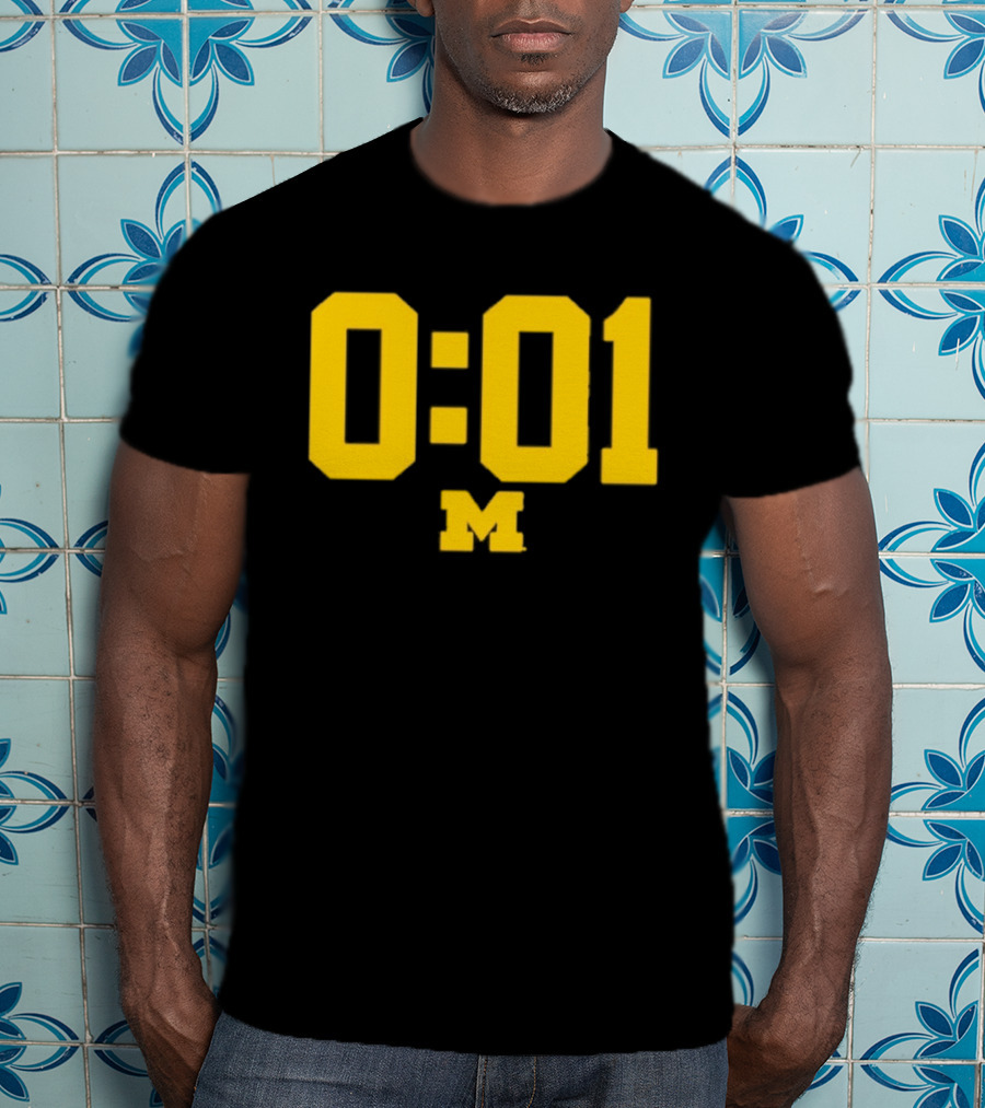 Michigan Wolverines 0.01 Seconds M T-Shirt