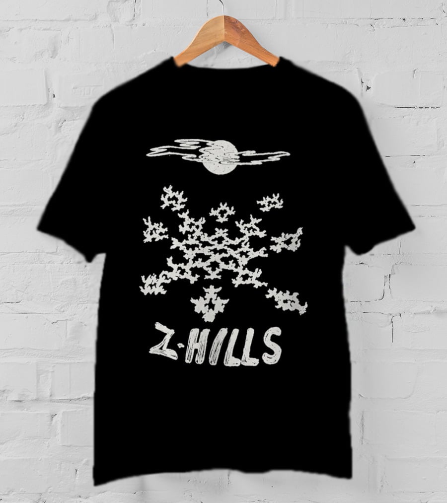 Z Hills Snowflake Sun Scene T-Shirt