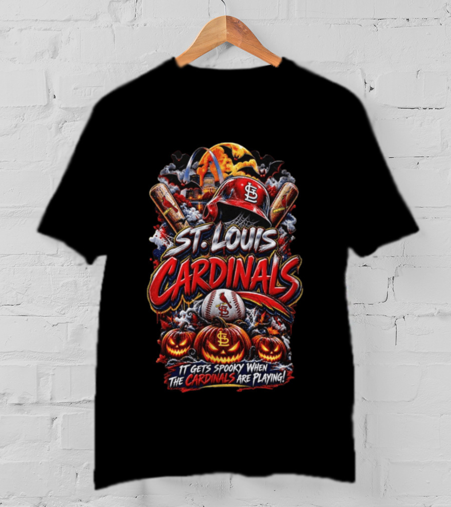 St. Louis Cardinals Halloween Spooky Baseball Theme With Pumpkins And Bats T-Shirt
