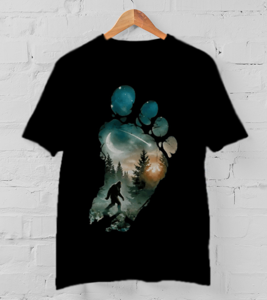 Bigfoot Footprint Moon Mountain Trees Forest Sasquatch Night Scene T-Shirt