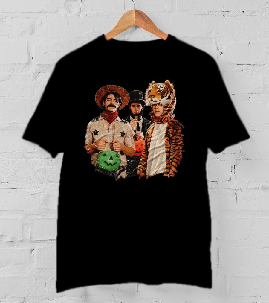 Jonas Brothers Cowboy Tiger Top Hat Halloween Costume Fun T-Shirt