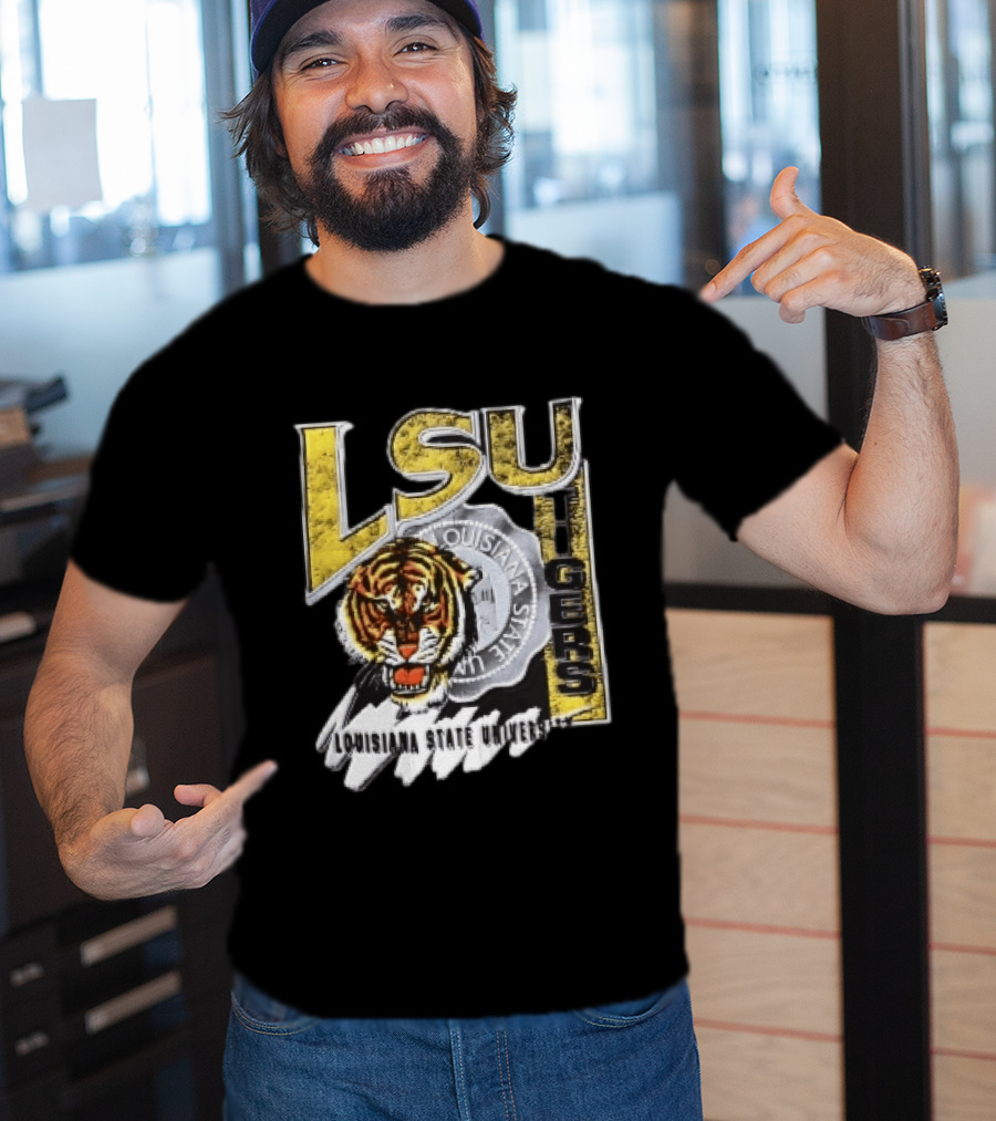 LSU Tigers Louisiana State University Tiger Head Seal Distressed T-Shirt