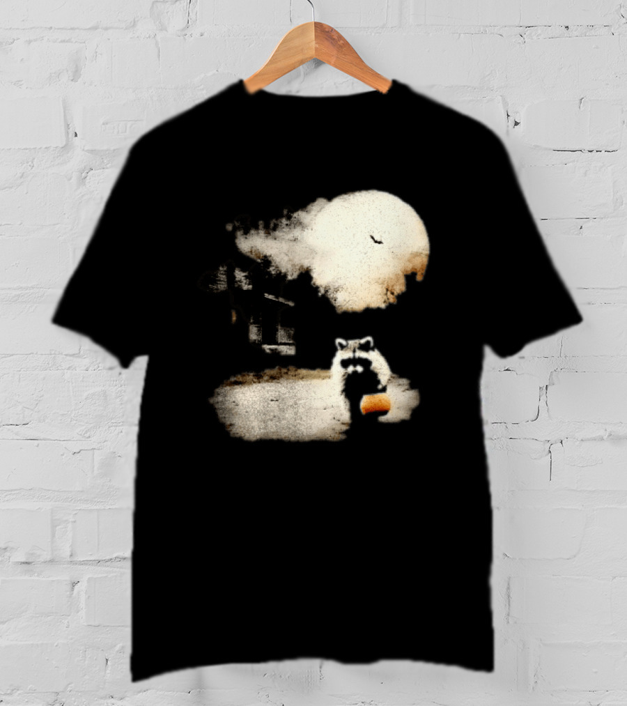 Halloween Spooky Pumpkin Raccoon Full Moon Scene T-Shirt