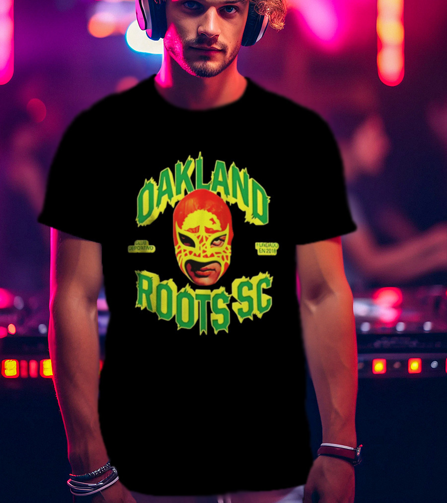 Oakland Roots SC Mucho Punk Máscara Luchador Club Deportivo Fundado En 2018 T-Shirt