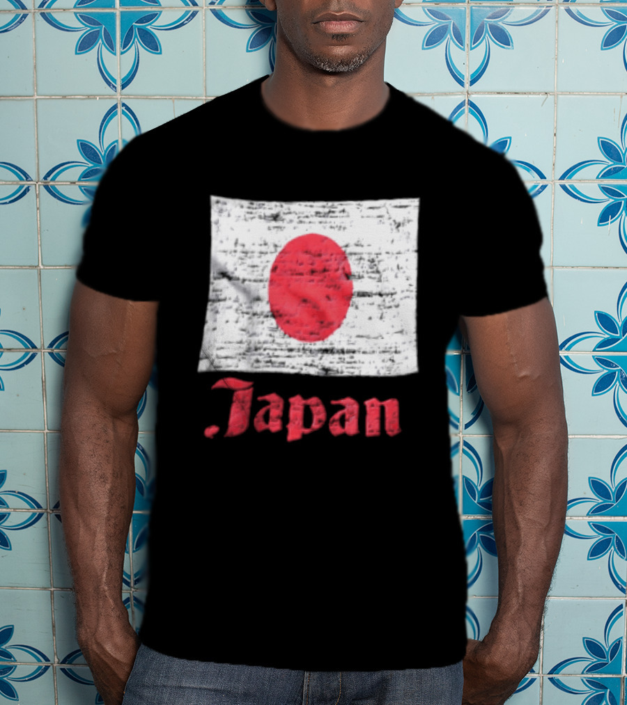 Japan Flag Distressed Style Red Dot Vintage Look T-Shirt