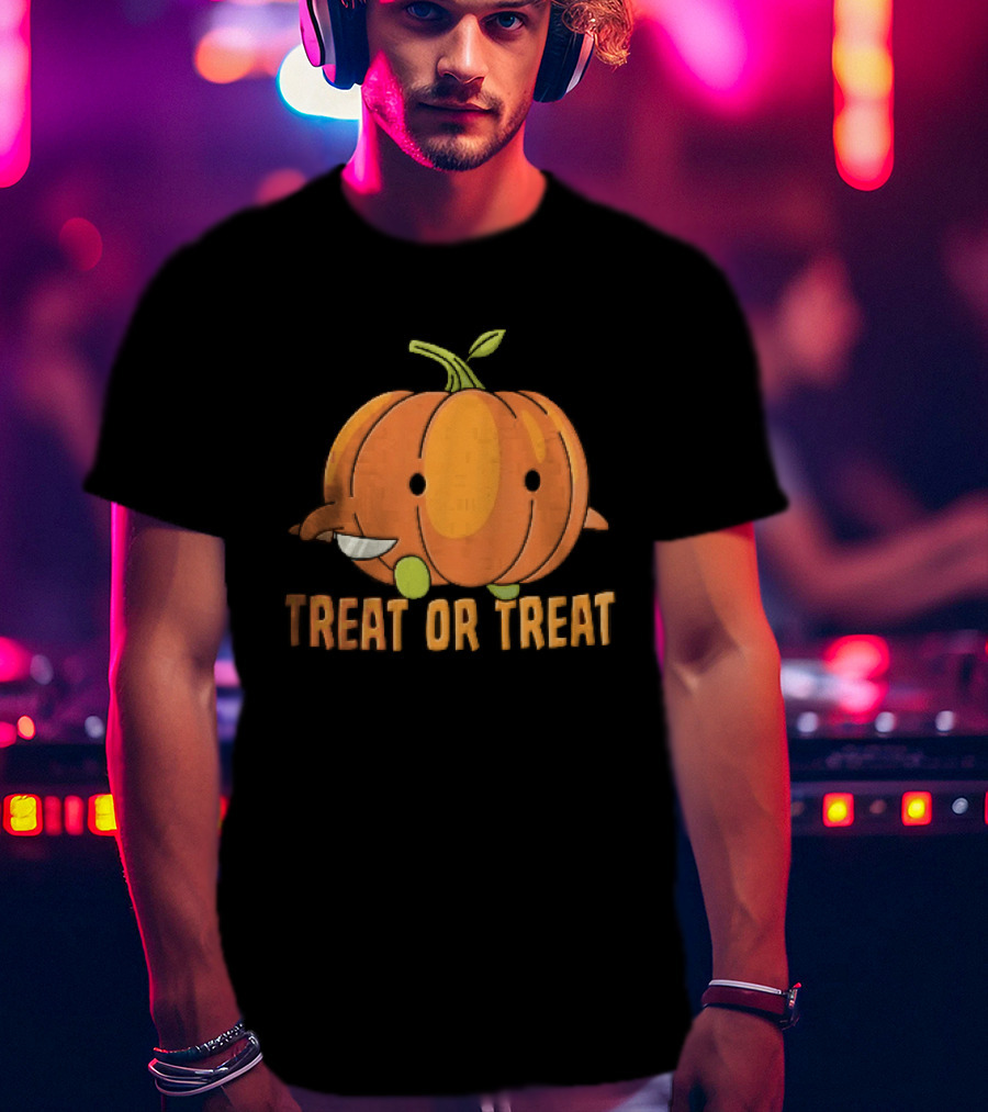 Treat Or Cartoon Pumpkin Holding Small Knife T-Shirt