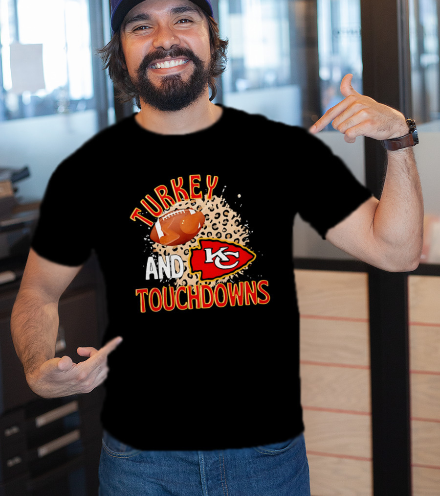 Turkey And Touchdowns KC Chiefs Football Thanksgiving T-Shirt