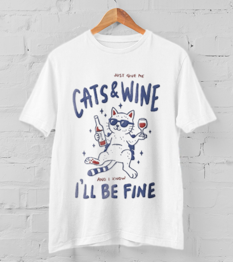 Just Give Me Cats And Wine I'll Be Fine Cartoon Feline Sunglasses Drink Bottle T-Shirt