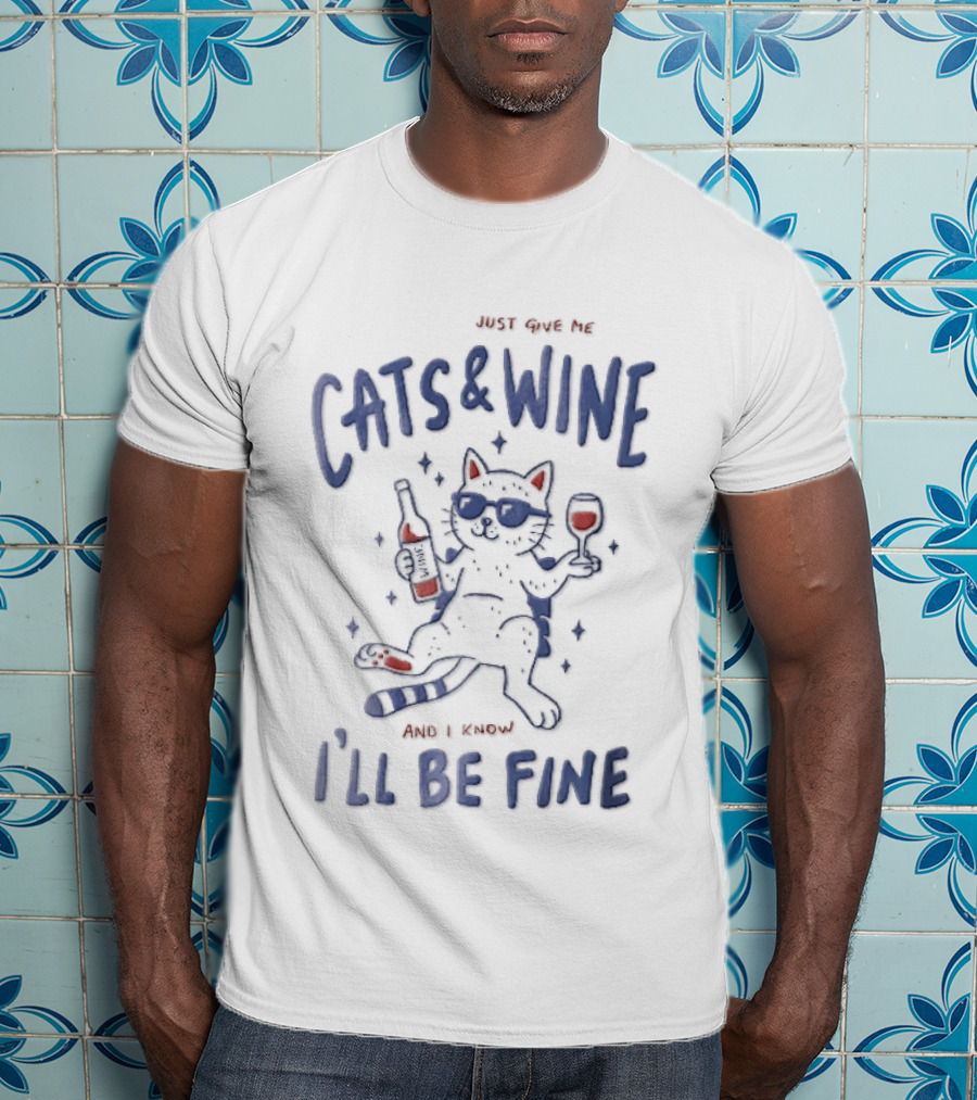 Just Give Me Cats And Wine I'll Be Fine Cartoon Feline Sunglasses Drink Bottle T-Shirt