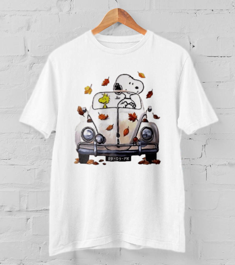 Peanuts Snoopy Woodstock Driving Car Autumn Leaves Watercolor Cartoon 09 Mk T-Shirt