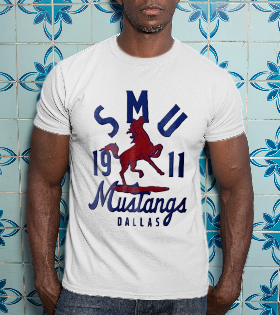 SMU Mustangs Dallas 1911 Red Rearing Horse T-Shirt