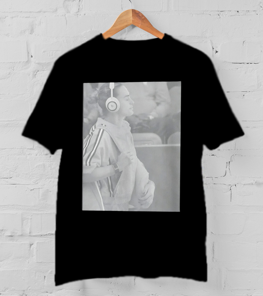 Aryna Sabalenka Headphones And Tracksuit 2026 T-Shirt