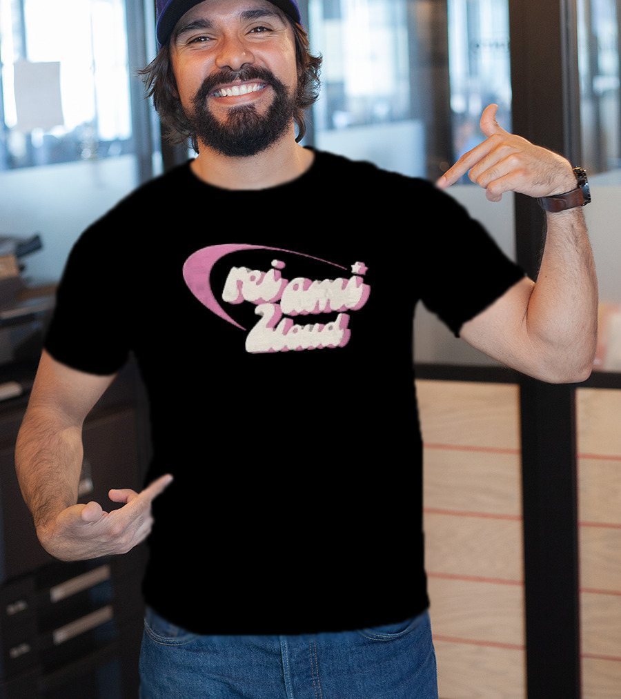 Rei Ami To Loud Pink Orbit Ring Star 3D Logo Playful T-Shirt