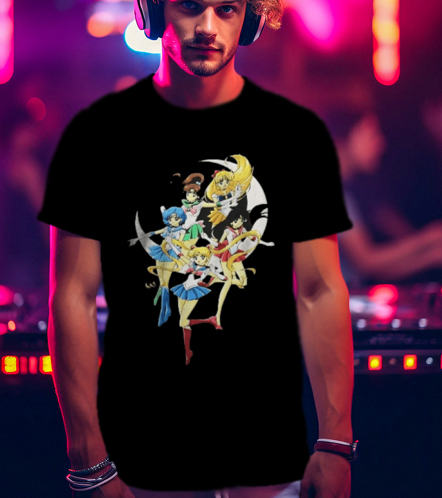 Sailor Moon Crescent Five Guardians Distressed Cartoon T-Shirt