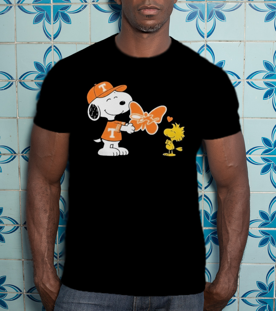 Snoopy Woodstock Tennessee Volunteers Orange Heart Butterfly T-Shirt