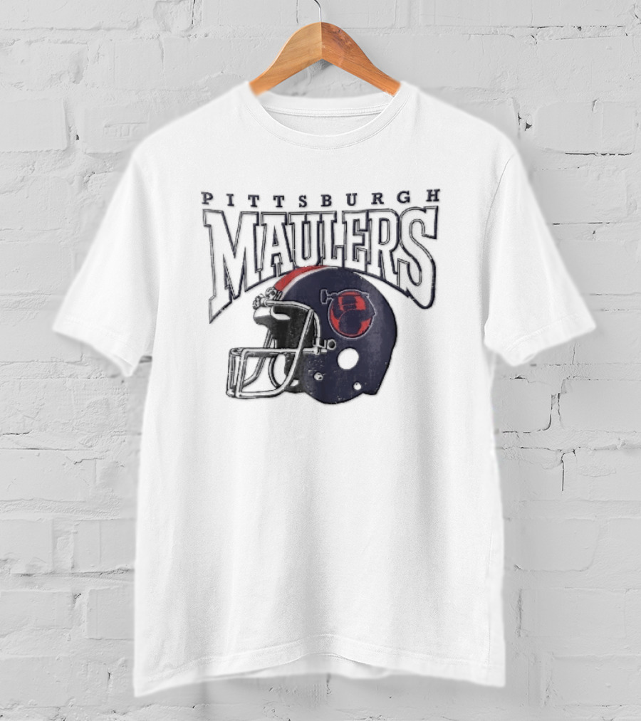 Pittsburgh Maulers Distressed Steelworker Football Helmet T-Shirt