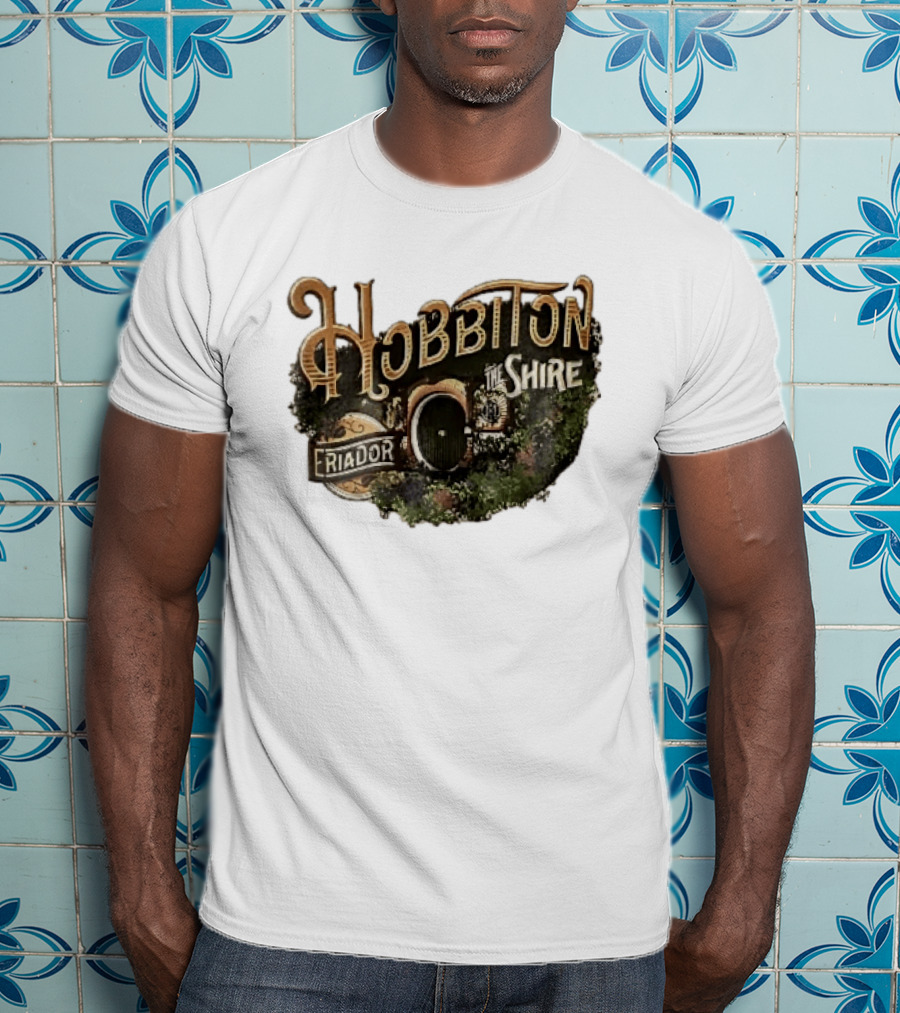 Hobbiton The Shire Eriador Green Hobbit Hole Door T-Shirt