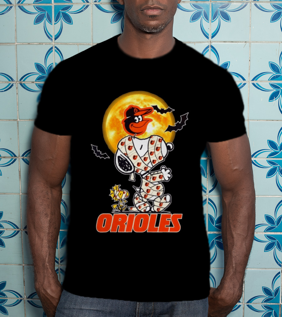 Baltimore Orioles Halloween Snoopy Woodstock Mummy Cosplay Moon Bats T-Shirt